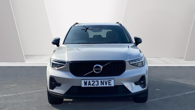 Volvo XC40 2.0 B3P Plus Dark 5dr Auto Petrol Estate